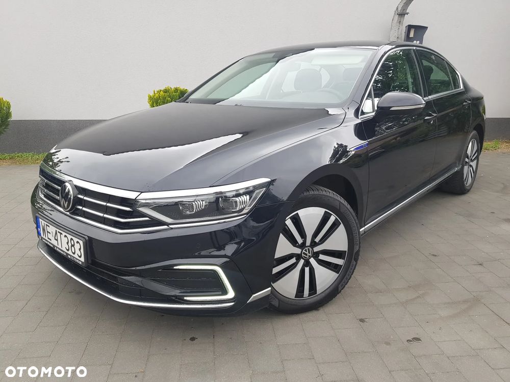 Volkswagen Passat - 3