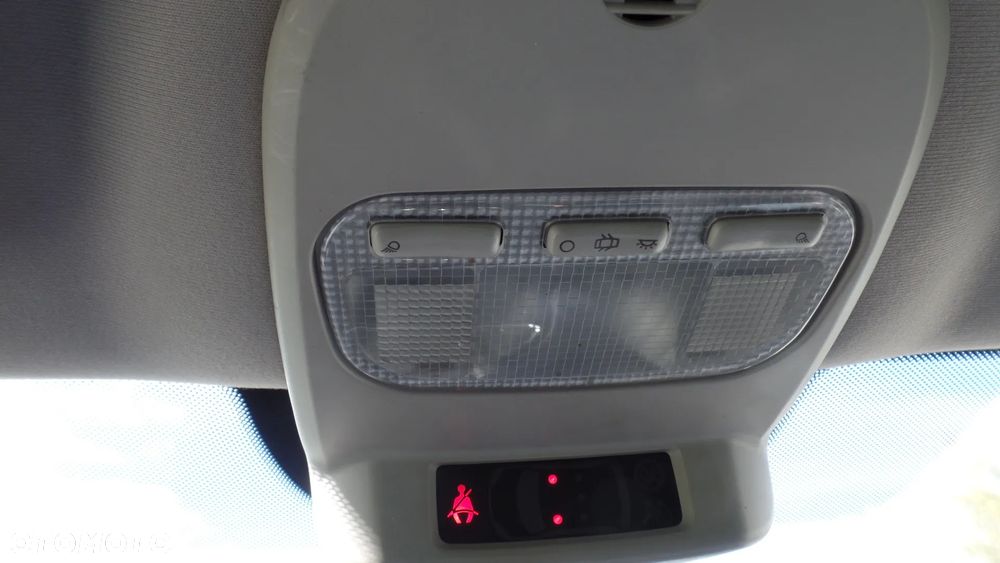 Peugeot 3008 120 VTi Active - 14