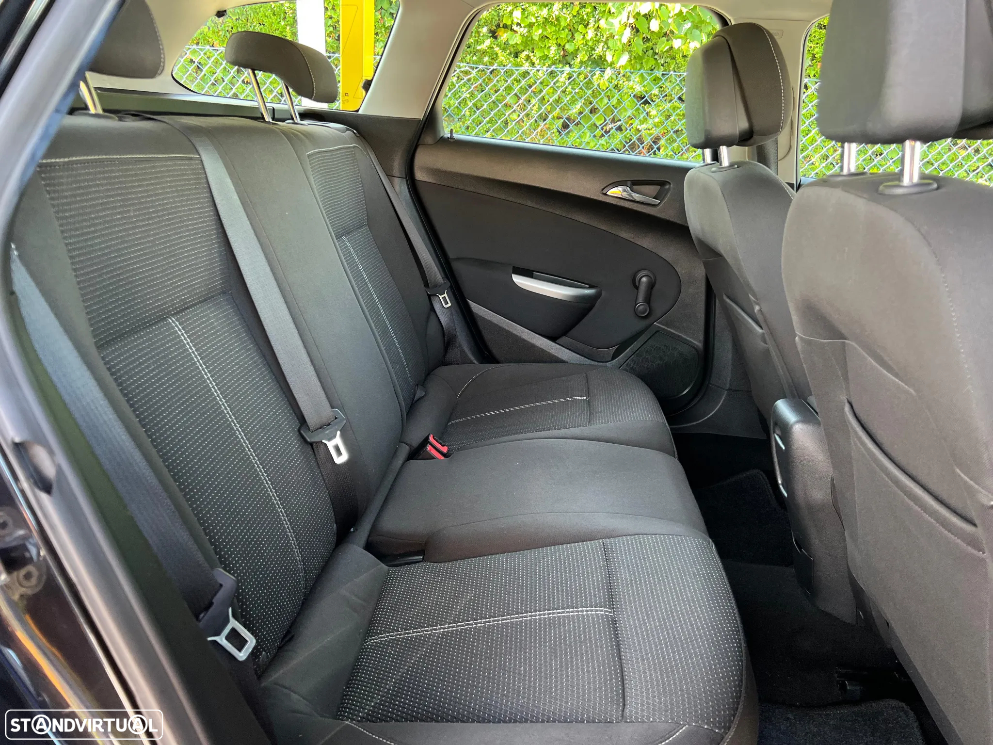 Opel Astra 1.7 CDTi Cosmo - 7