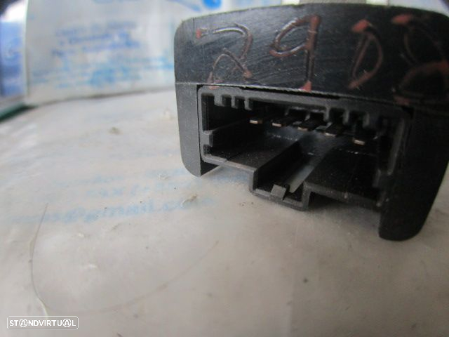 Interruptor M20783 HONDA FRV 2007 2.2CDTI 140CV 5P PRETO VIDRO HONDA JAZZ 1 FASE 2 2007 1.4I 85CV 5P CINZENTO - 5