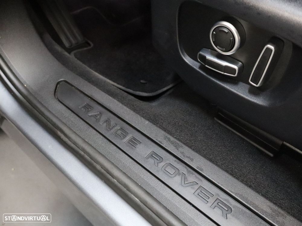 Land Rover Range Rover Evoque 1.5 P300e AWD R-Dynamic S Auto - 23