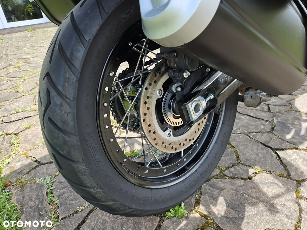 Suzuki V-STROM - 22
