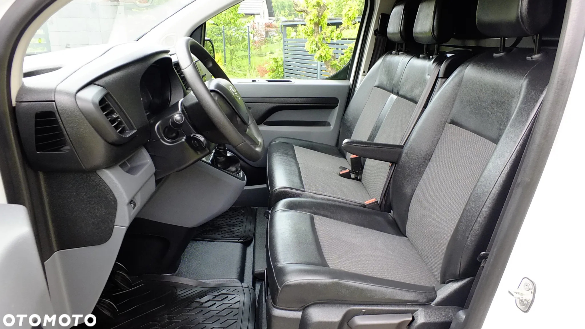 Toyota PROACE - 14