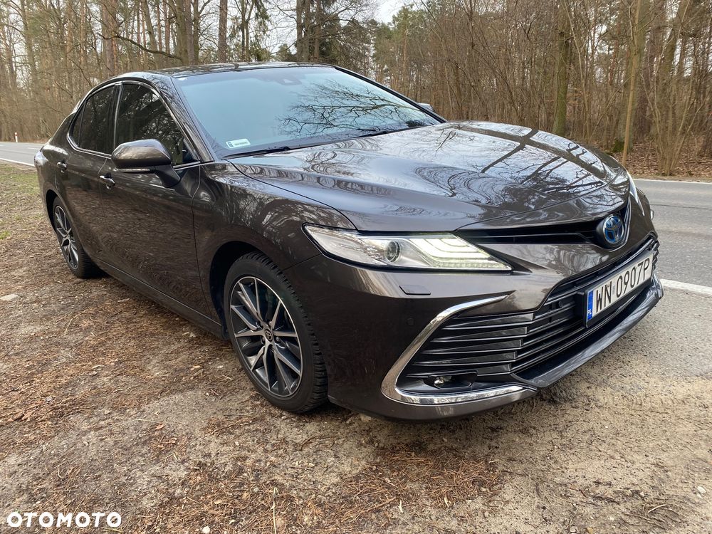 Toyota Camry 2.5 Hybrid Executive CVT - 2