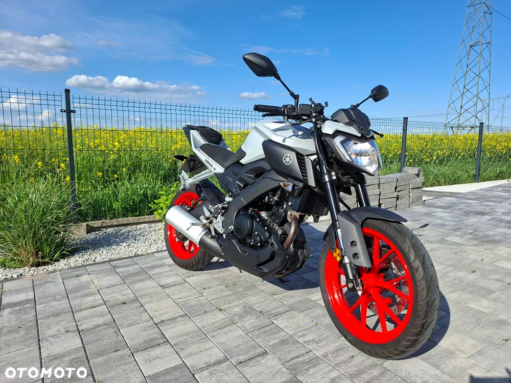 Yamaha MT - 4