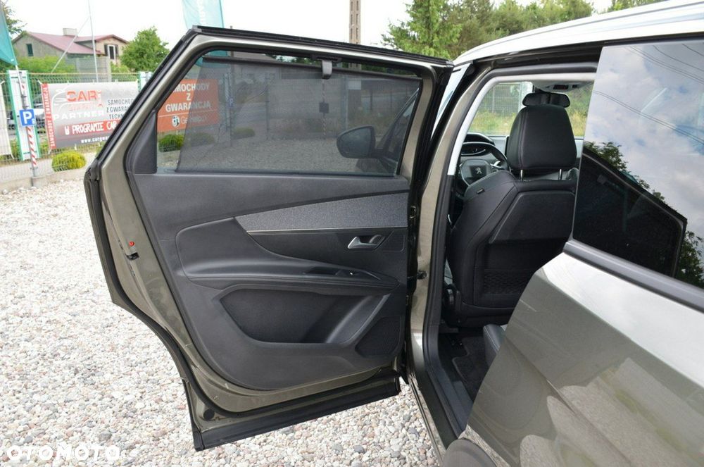 Peugeot 5008 - 26