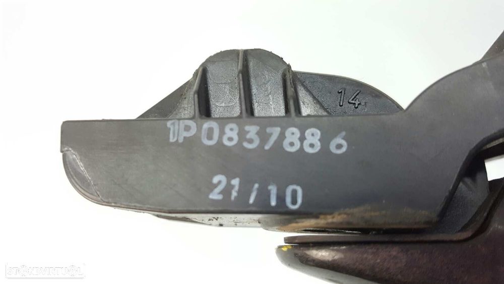 PUXADOR EXTERIOR FRENTE DIREITO SEAT LEON (1P1) REFERENCE - 4