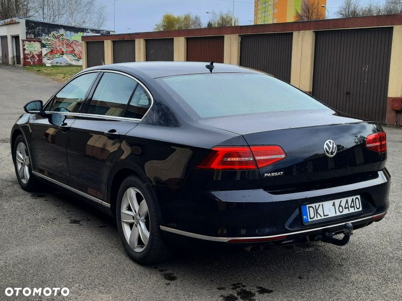 Volkswagen Passat 2.0 TDI BMT Highline DSG - 4