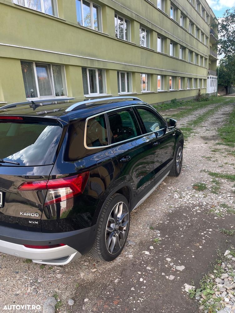 Skoda Karoq 1.5 TSI ACT 4x4 DSG Scout - 9