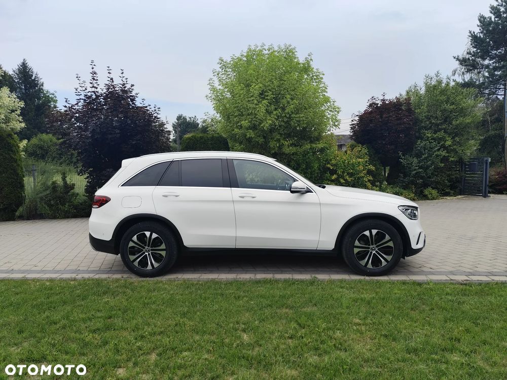 Mercedes-Benz GLC 200 d 4Matic 9G-TRONIC - 9