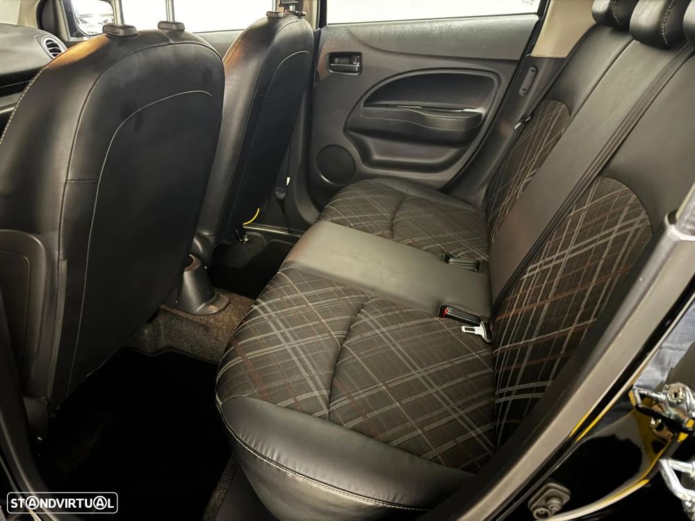 Mitsubishi Space Star 1.2 Intense CVT - 28