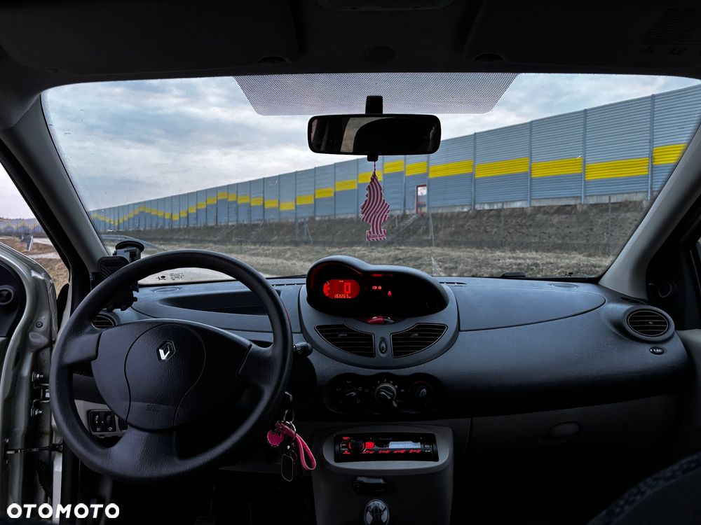 Renault Twingo 1.2i 16V Expression - 9