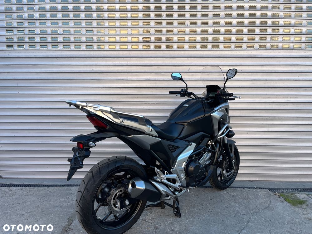 Honda NC - 16