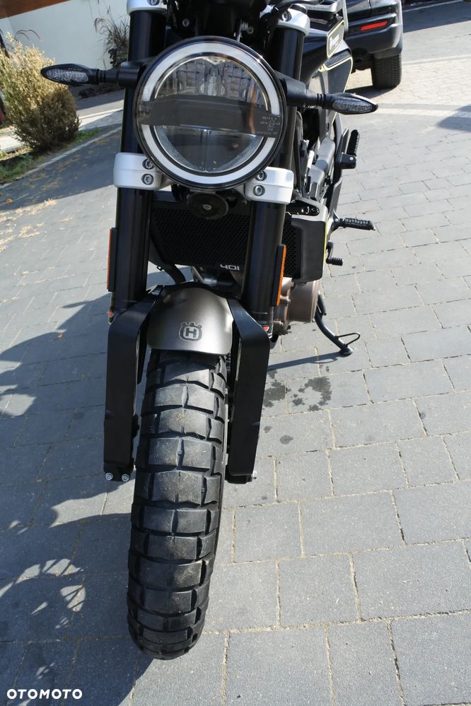 Husqvarna Svartpilen - 5