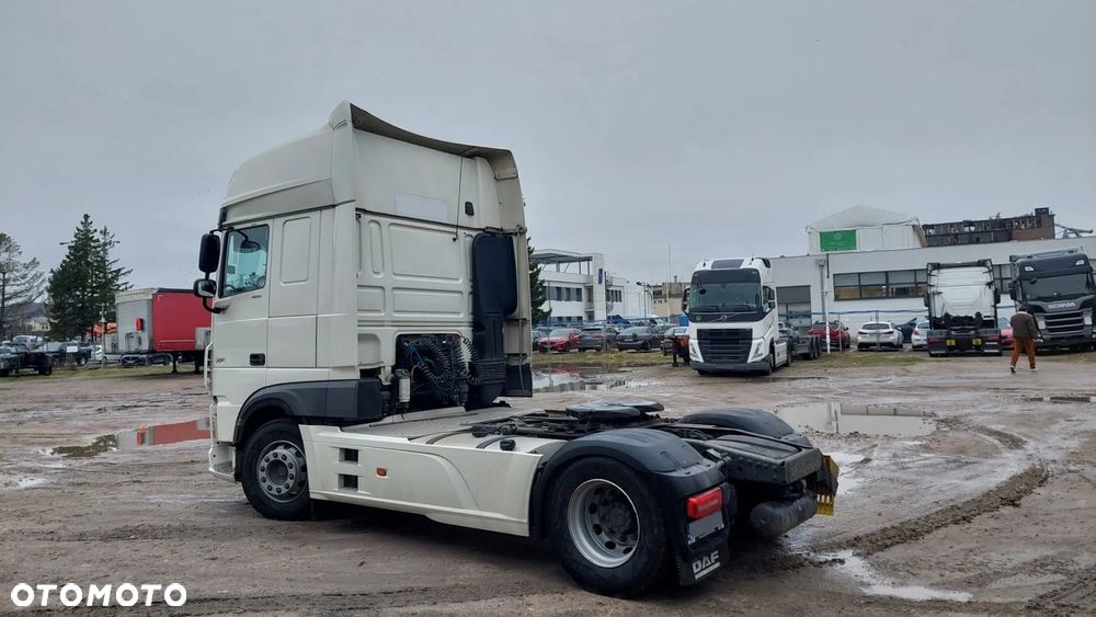 DAF XF - 8