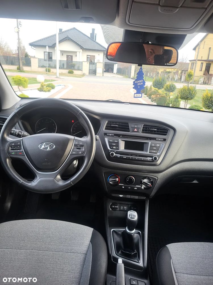 Hyundai i20 1.2 Classic - 10