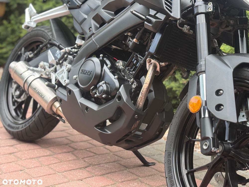 Yamaha MT - 12