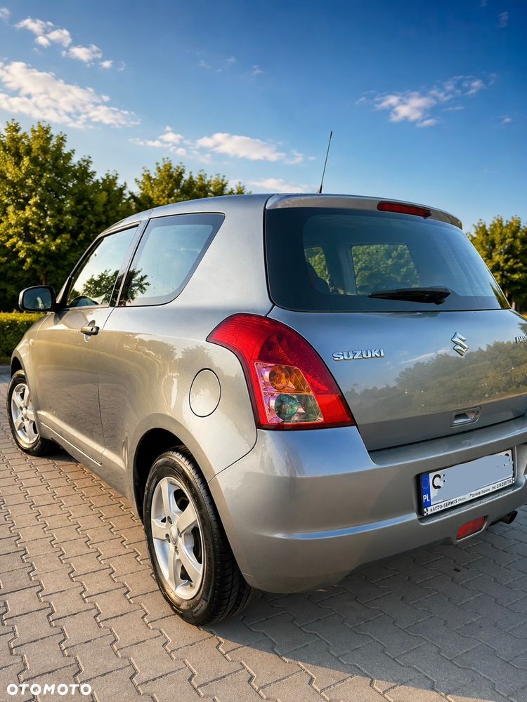 Suzuki Swift - 5