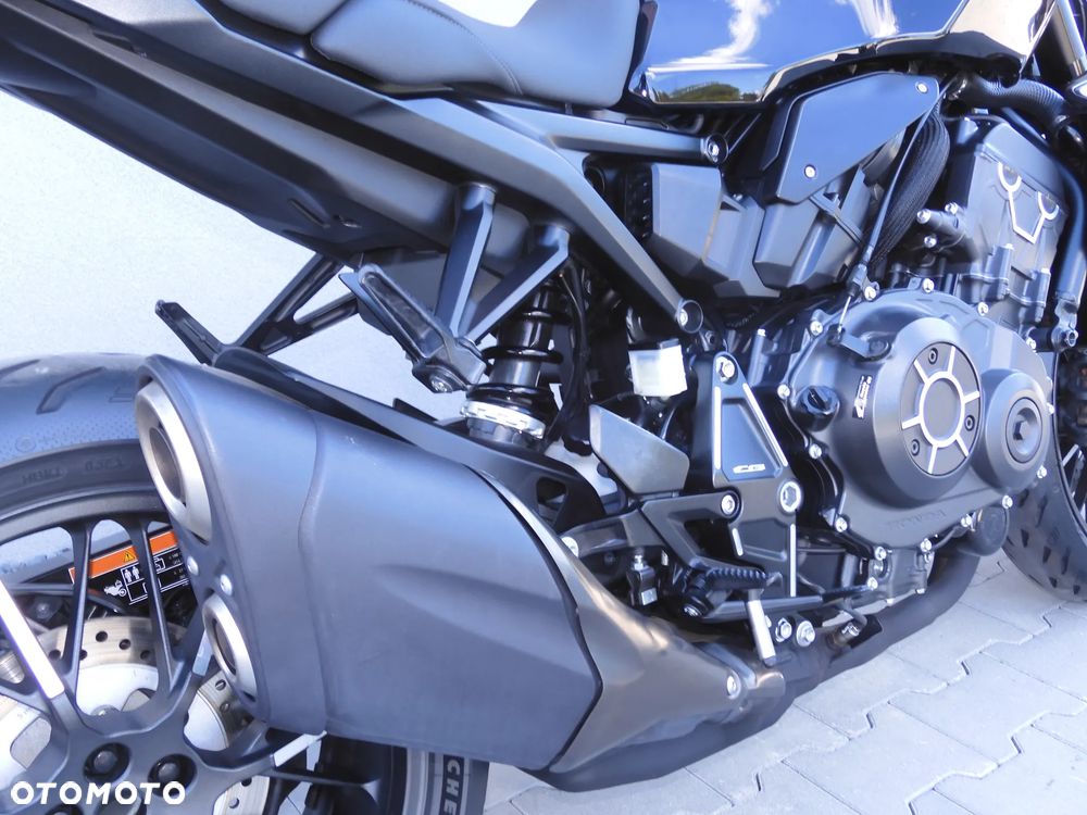 Honda CB - 14