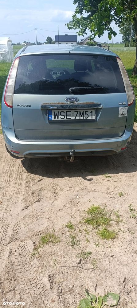 Ford Focus 1.6 TDCi DPF Ghia - 4