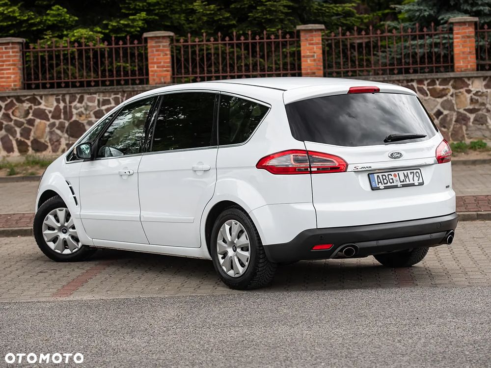 Ford S-Max 2.0 EcoBoost Titanium - 9