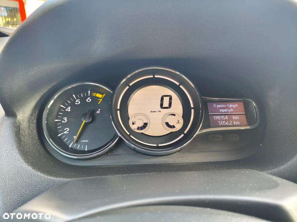Renault Megane 1.6 16V Life - 11