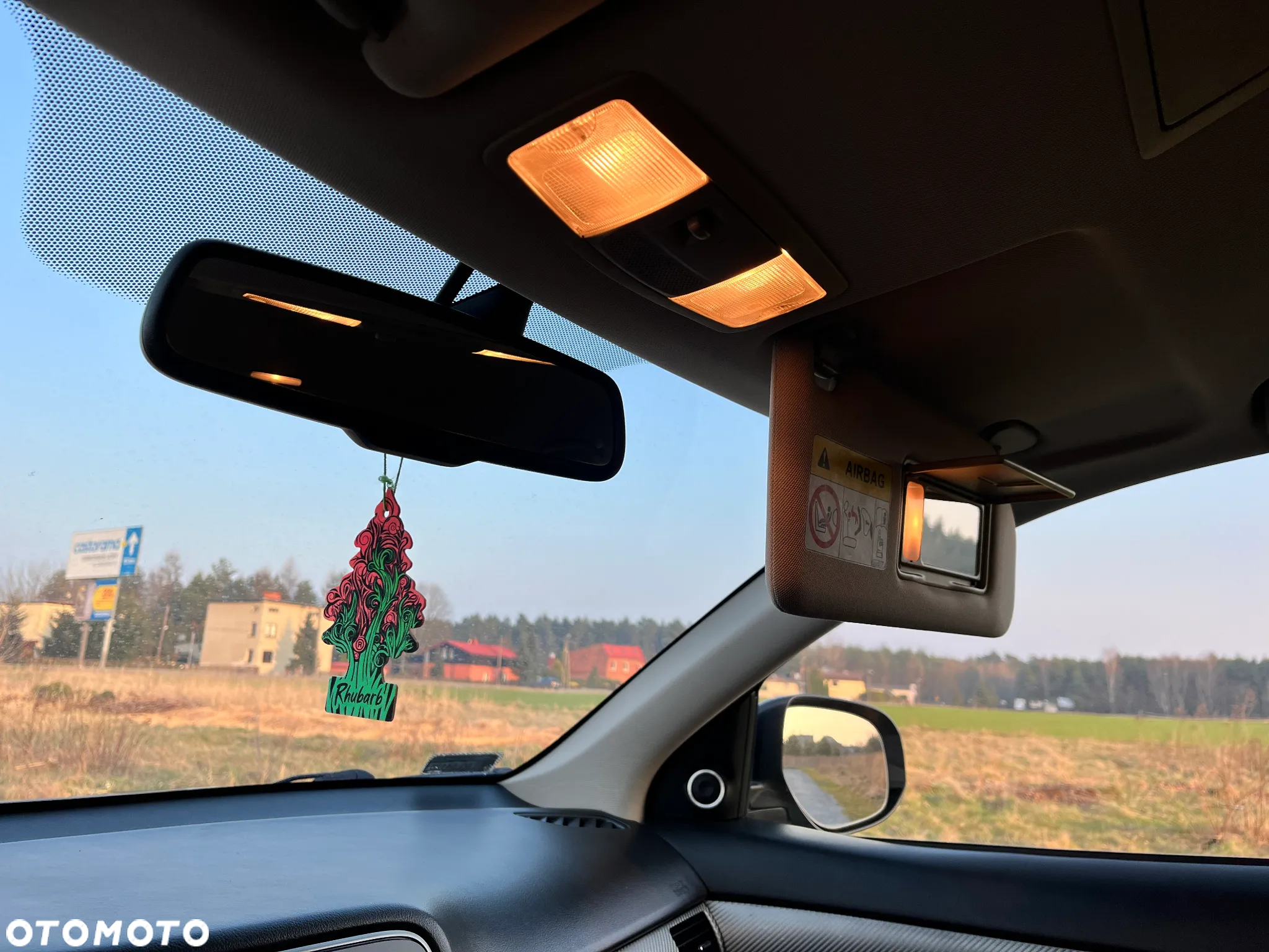 Mitsubishi Outlander 2.0 Intense Comfort 4WD CVT - 31
