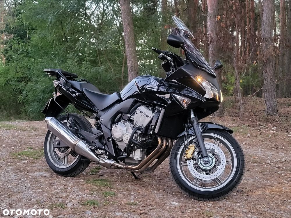 Honda CBF - 2