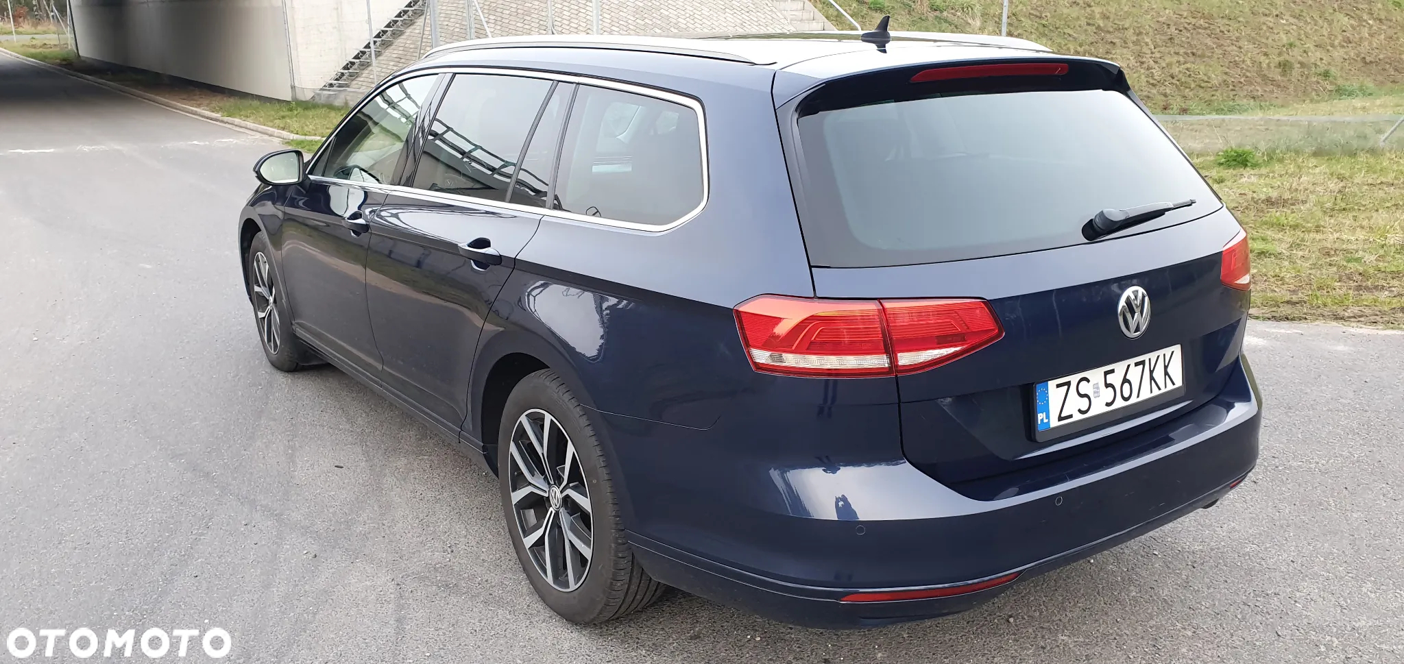 Volkswagen Passat 2.0 TDI BMT Comfortline DSG - 13