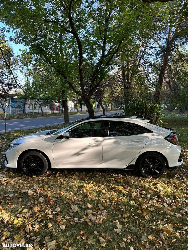 Honda Civic 1.5 VTEC Turbo CVT Sport Plus - 8