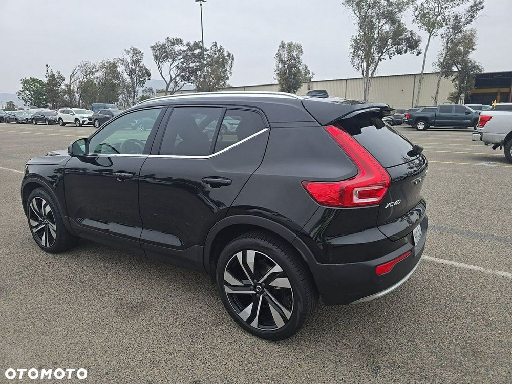 Volvo XC 40 B5 AWD Ultimate Bright - 5