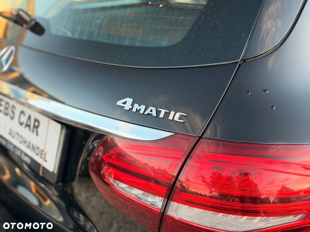 Mercedes-Benz Klasa C 200 4-Matic 7G-TRONIC - 10