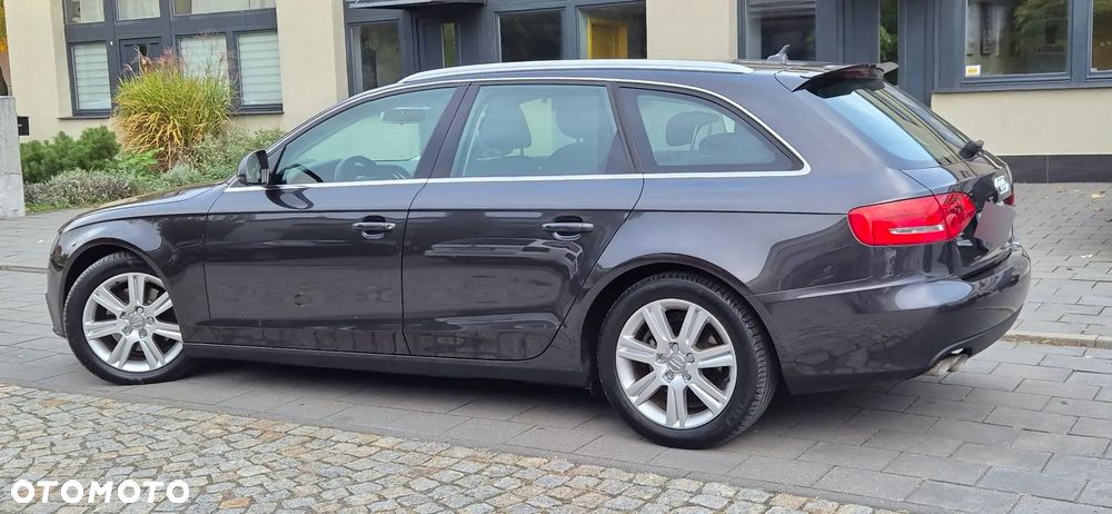 Audi A4 Avant - 24