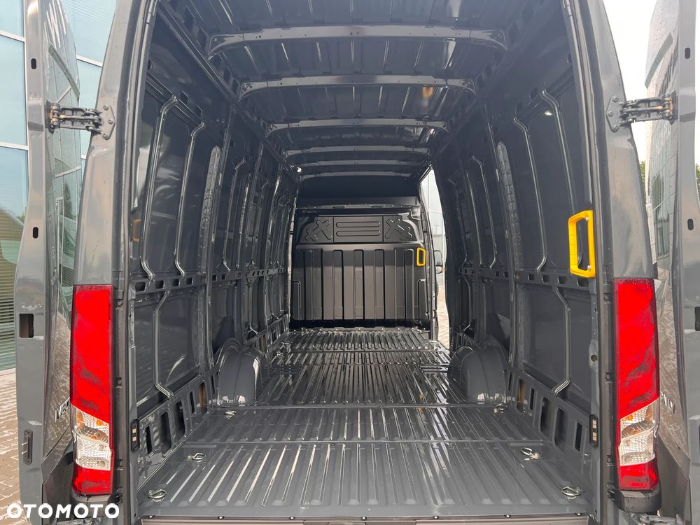 Iveco HI-MATIC DAJE PRZEWAGĘ!SILNIK 3.0 STWORZONY DO CIĘŻKIEJ PRACY,MIASTO, TRASA, DYSTRYBUCJA - 17
