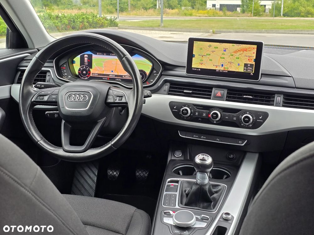 Audi A4 Avant 2.0 TDI - 10