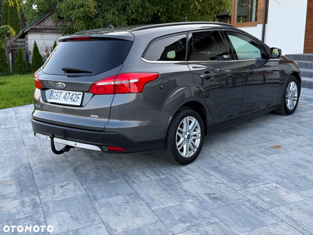 Ford Focus 1.0 EcoBoost Titanium - 23
