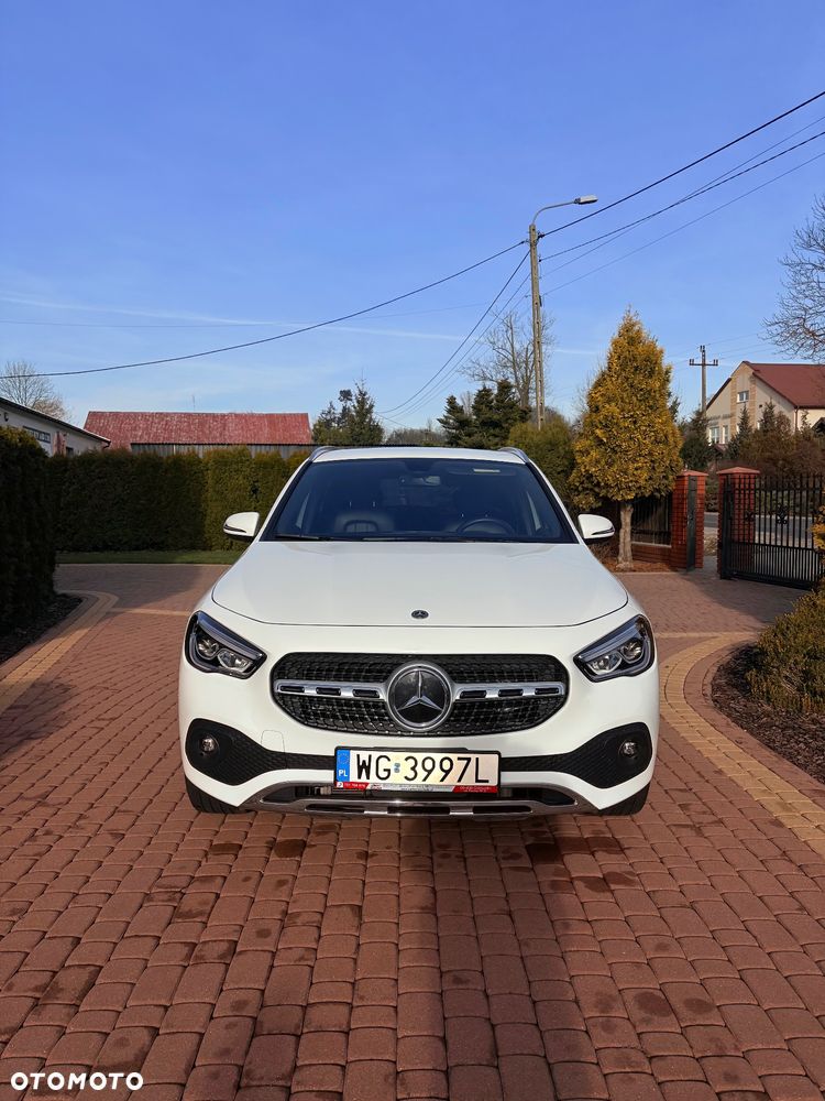 Mercedes-Benz GLA 250 8G-DCT Progressive - 2
