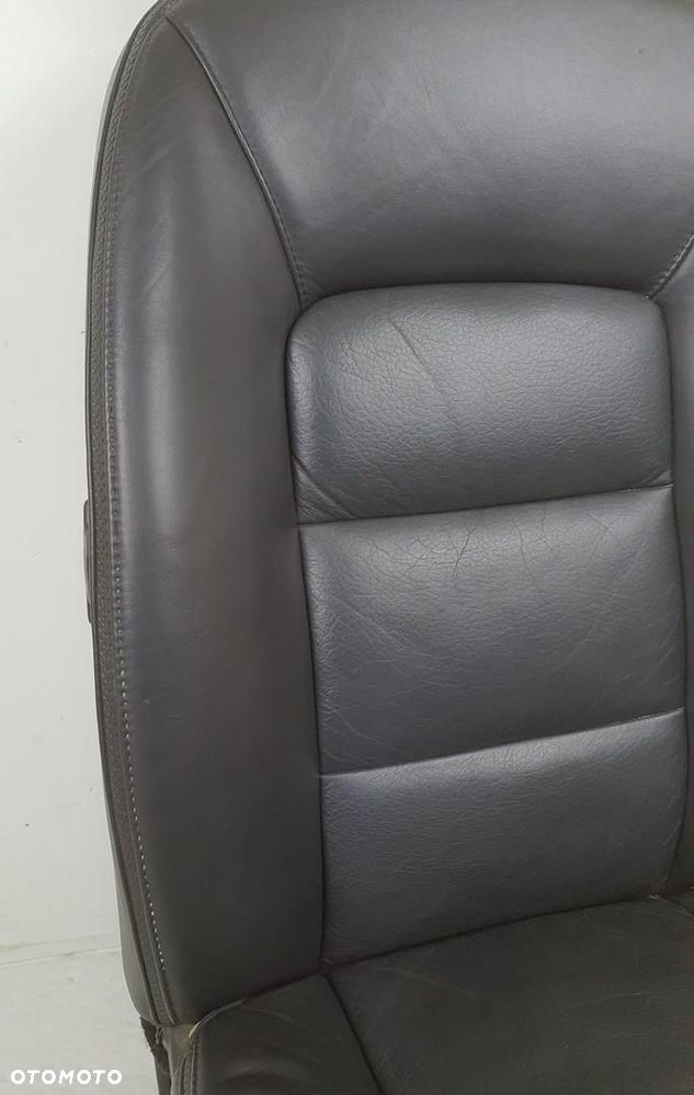 FOTEL KIEROWCY LEWY PRZÓD GRZANY VOLVO XC70 II EUR - 5