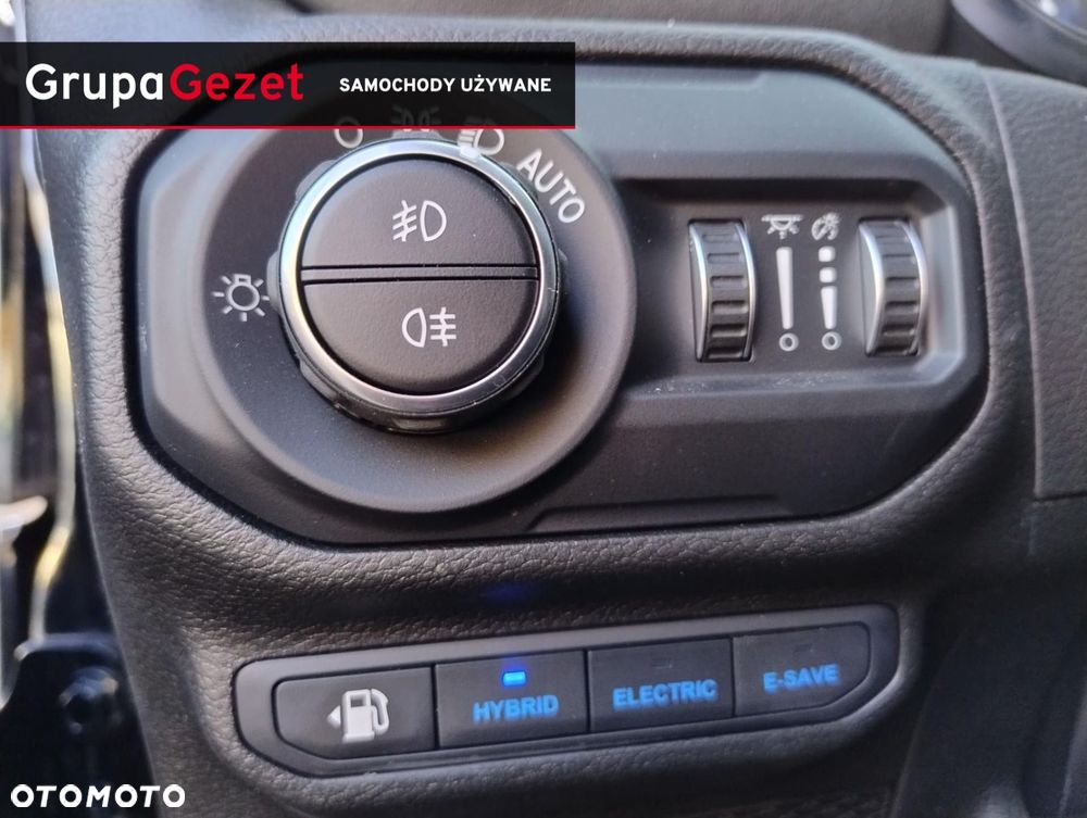 Jeep Wrangler - 20