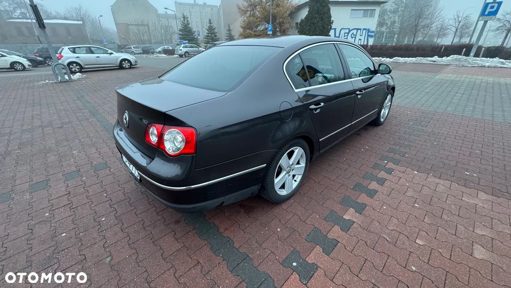 Volkswagen Passat 2.0 TDI DPF DSG Individual - 6