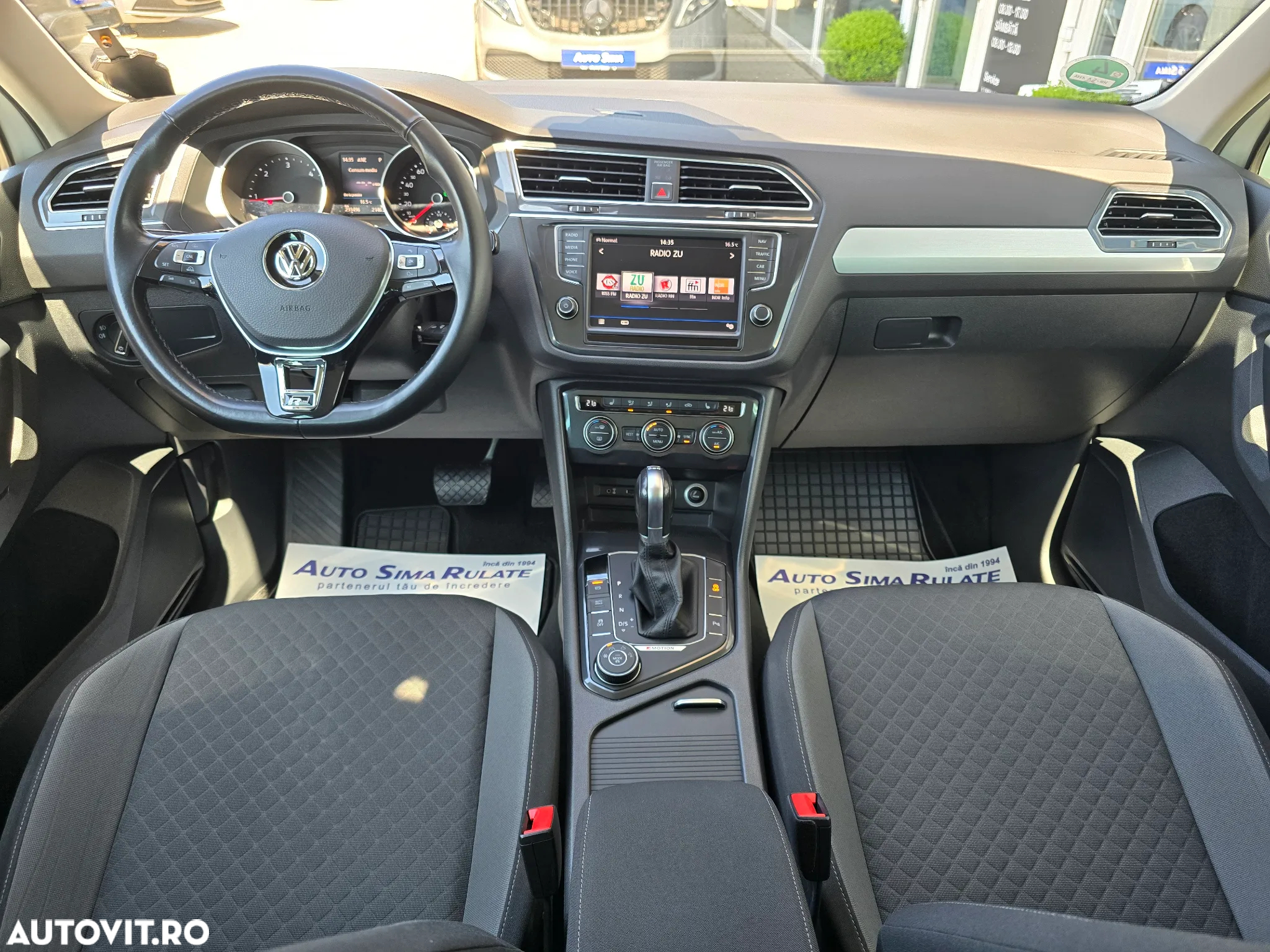 Volkswagen Tiguan 2.0 TDI SCR 4MOTION DSG R-Line - 8