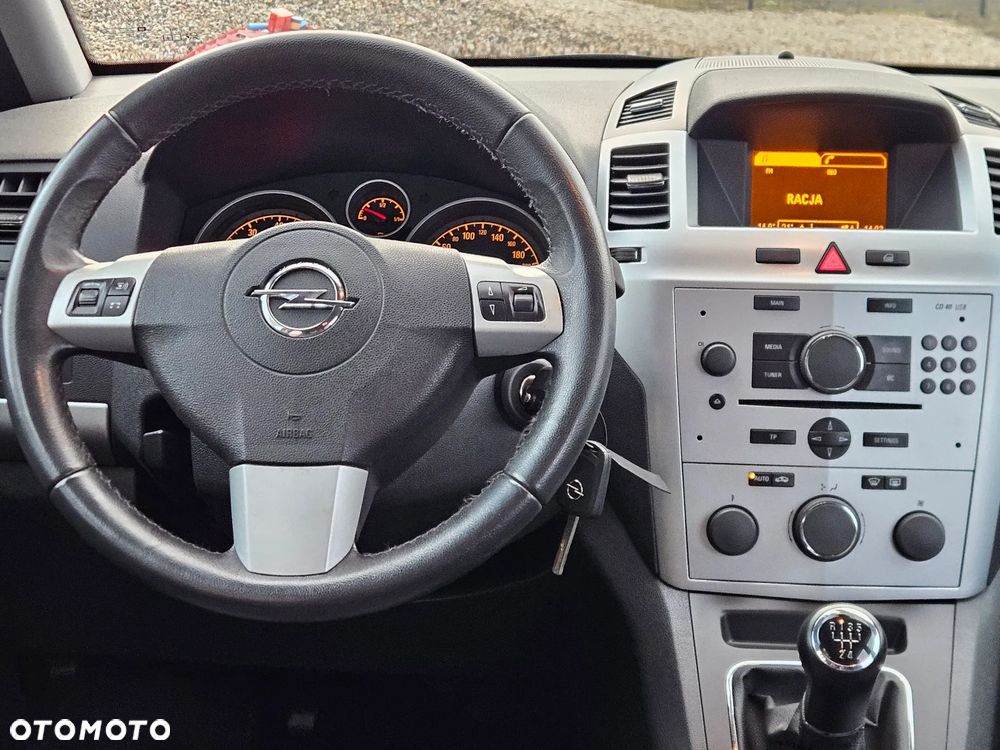 Opel Zafira 1.8 Family Plus - 16