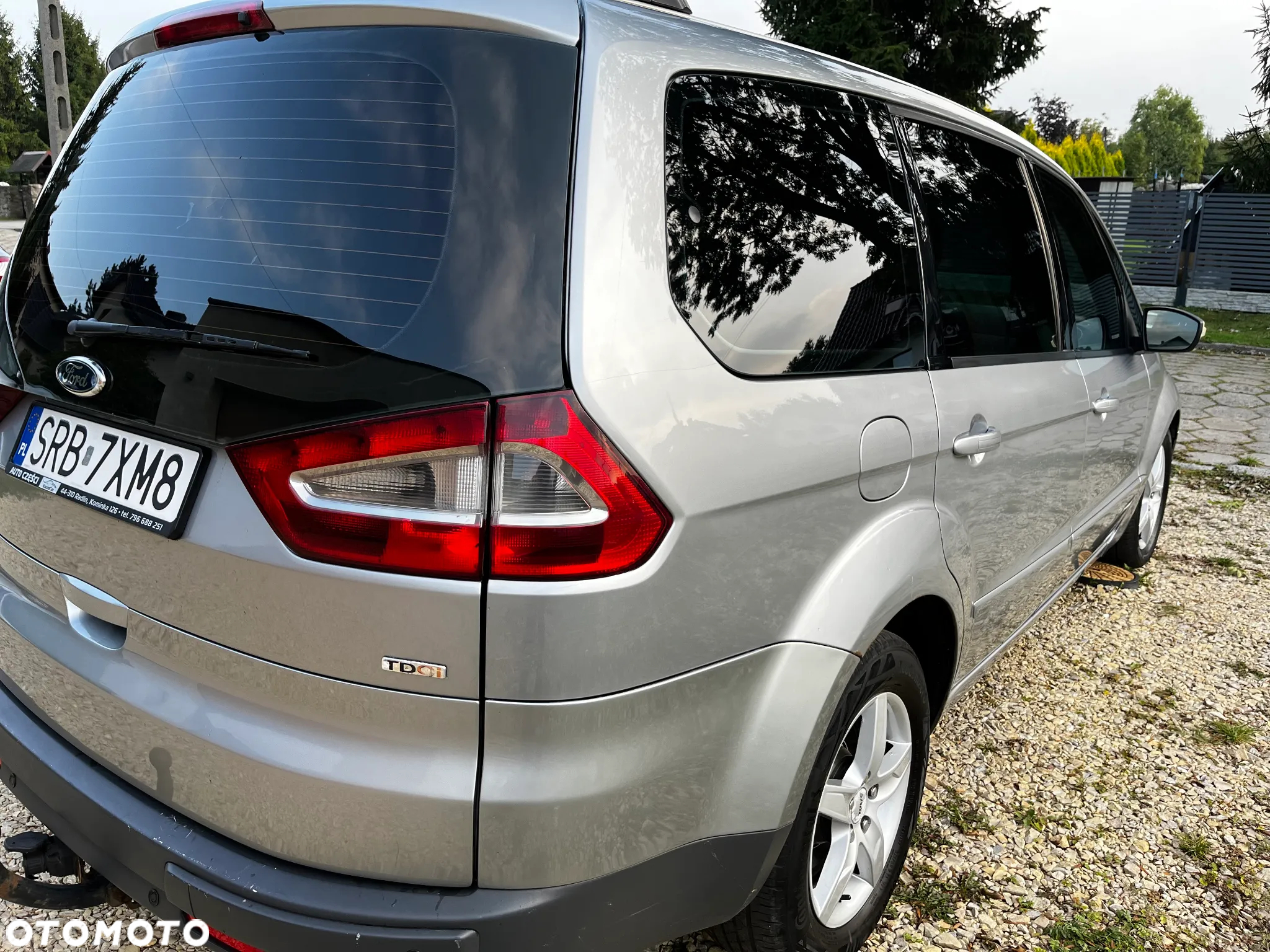 Ford Galaxy - 5