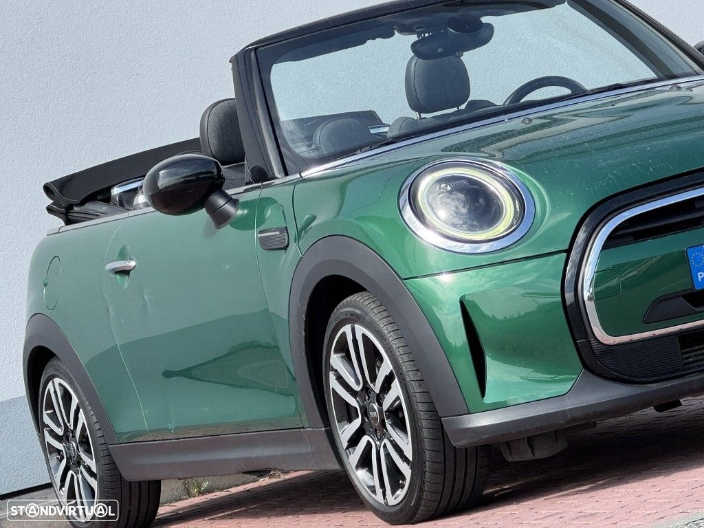 MINI Cabrio Cooper Premium Essential Auto - 35