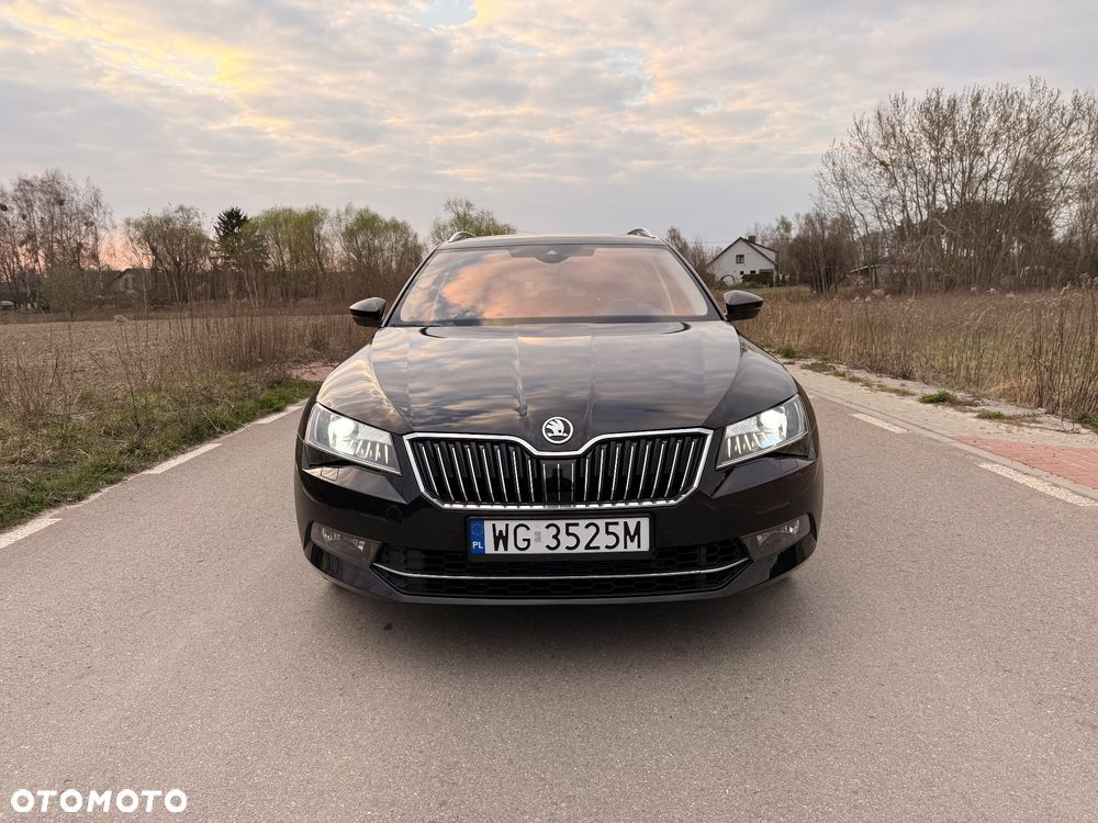 Skoda Superb 2.0 TSI 4x4 DSG L&K - 10