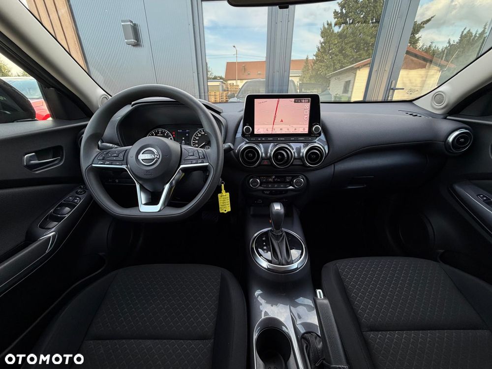 Nissan Juke 1.0 DIG-T N-Connecta DCT - 33