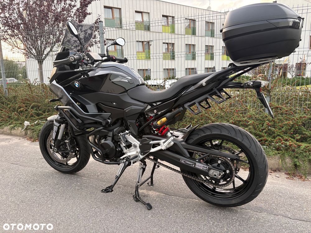BMW F - 3