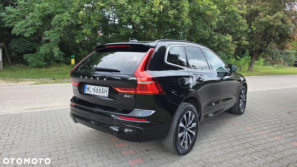 Volvo XC 60 B4 D AWD Core - 4