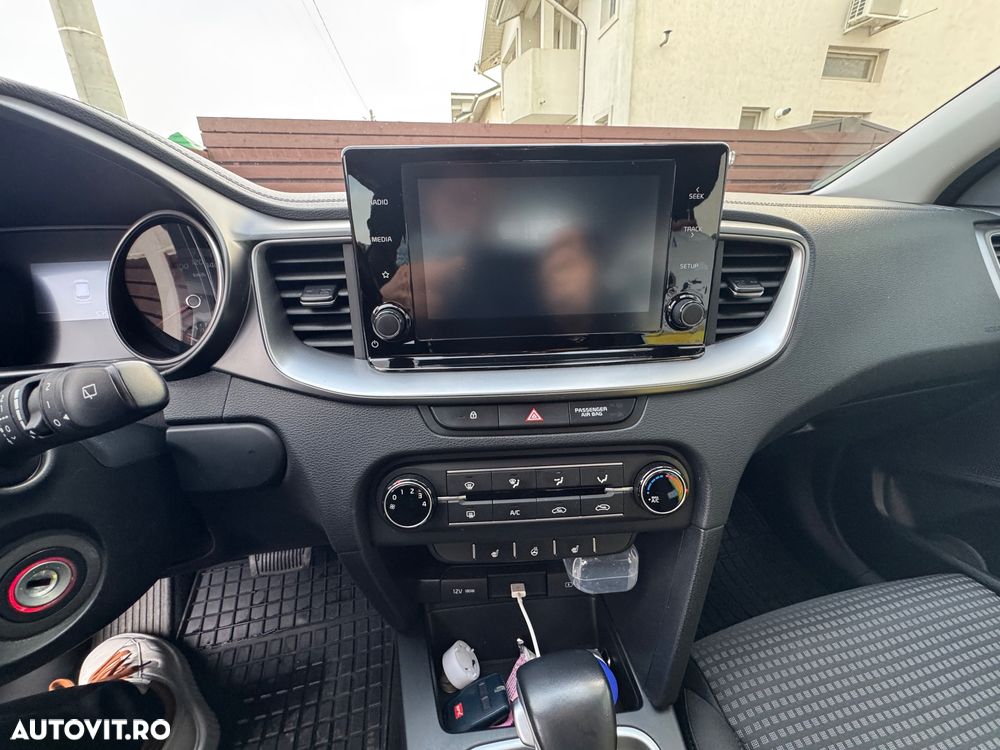 Kia Ceed 1.5 T-GDI 7DCT Best+ - 6