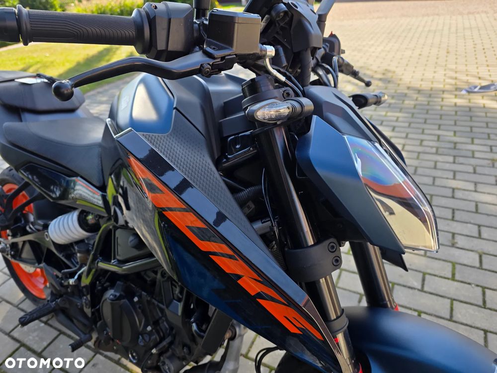 KTM Duke 125 - 29